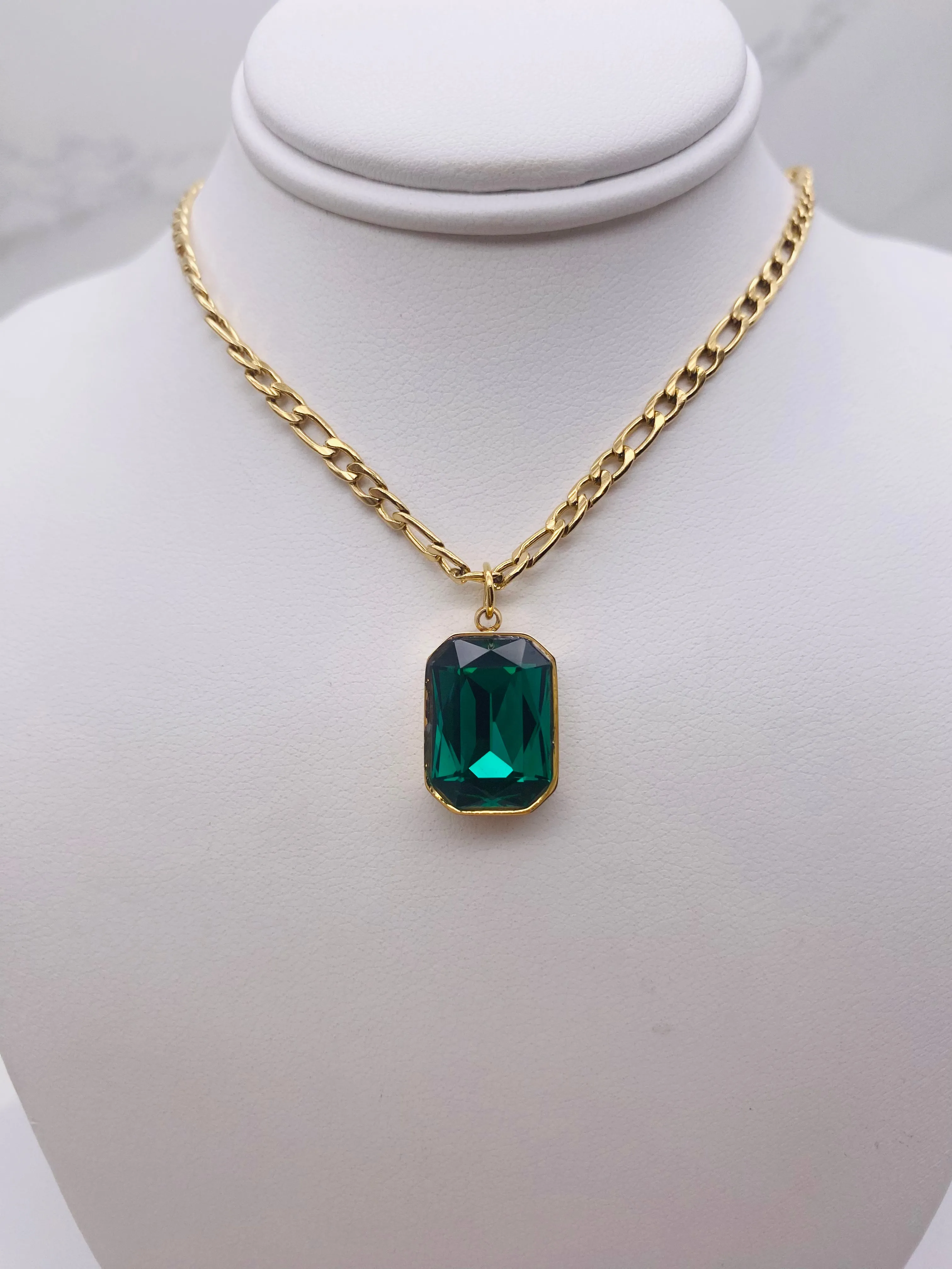 Emerald Green or Black Pendant Necklace